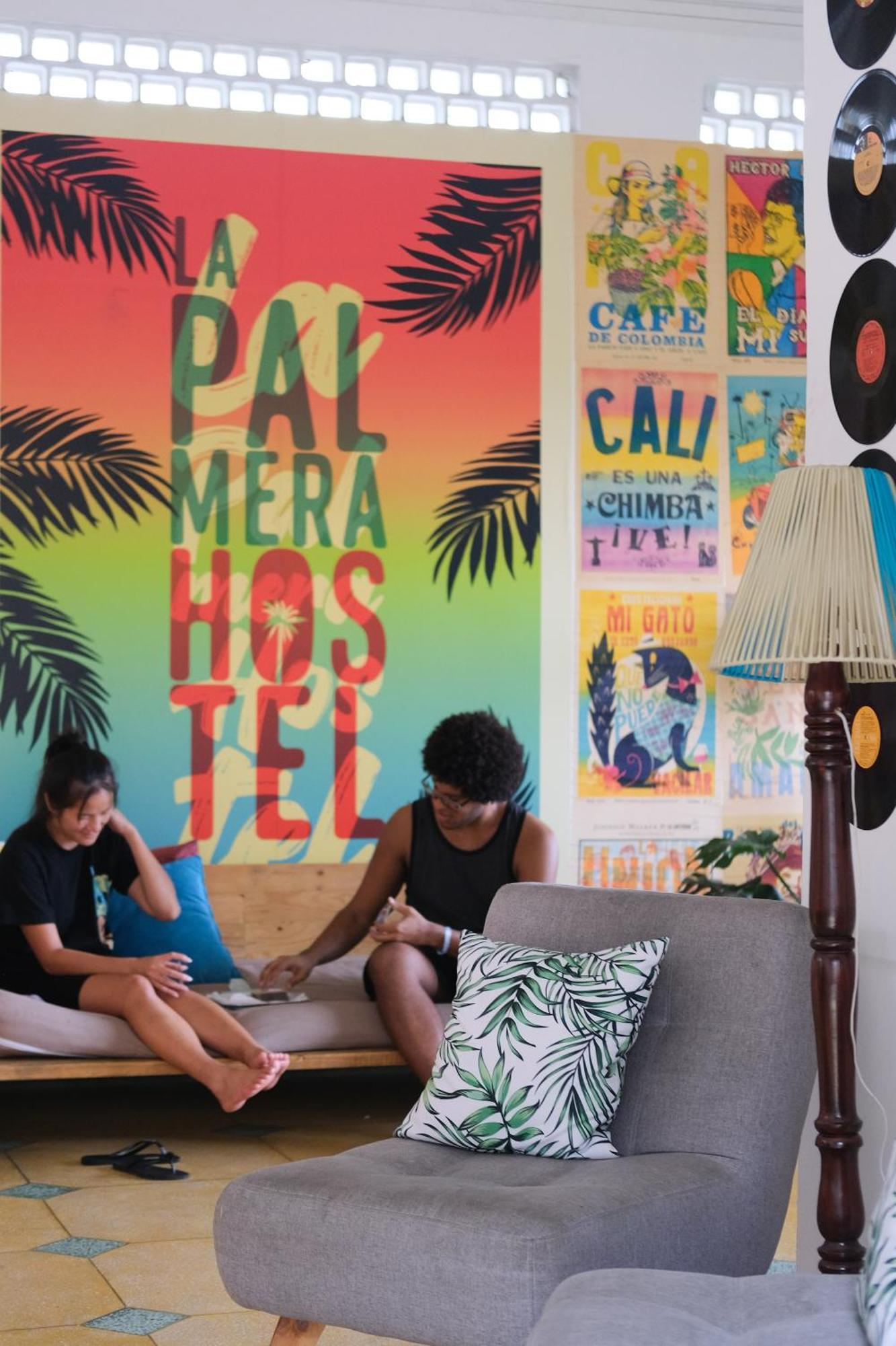 La Palmera Hostel Cali Exterior foto
